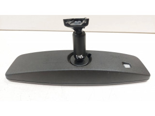 Зеркало заднего вида (в салоне)