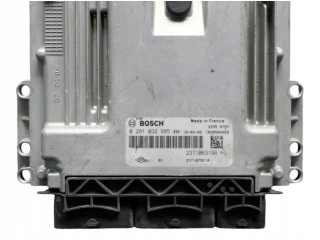 Блок управления двигателя 237106319R, 0281032885 Dacia Dokker