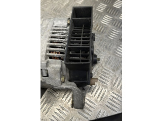 Генератор 7700869600   Renault Clio II      