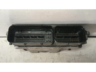 Блок управления двигателя 03G906013R, 03G906013Q Skoda Fabia Mk2 (5J)