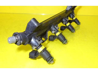 Топливная рампа 036906031AG, 036133320 Skoda Fabia Mk2 (5J)