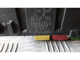 Блок комфорта 13205774, 519162002 Opel Vectra C