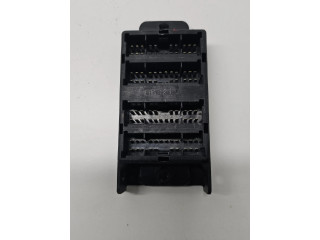 Блок предохранителей KIA Sorento