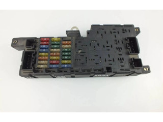 Блок предохранителей  9494207, 518323001   Volvo V70    