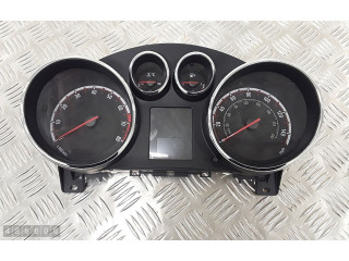 Панель приборов 600775881   Opel Meriva B       