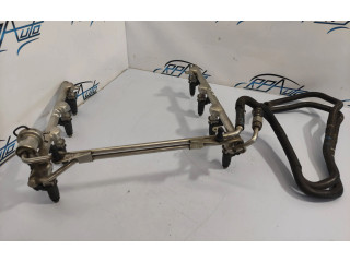 Vstřikovací lišta 077133681AA Audi A8 S8 D3 4E