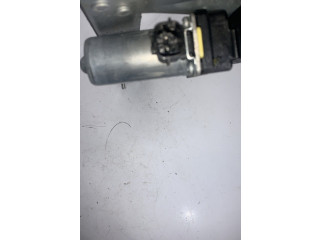 Моторчик дворников 807208433R    Dacia Logan II