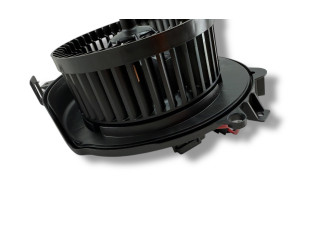 Вентилятор печки    T72370C, 5WC819021A   Volkswagen Golf VIII