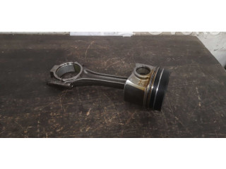  Поршень CXXB 04L107065D, 03L105401A  Skoda Octavia Mk2 (1Z)  