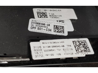 Руль Skoda Fabia Mk3 (NJ)  2015 - 2021 года 5E3419093A, 5E3419093A      