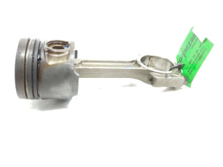  Поршень K9K728 AE08120403B  Nissan Tiida C11  