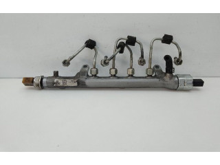 Vstřikovací lišta 03L130089B Volkswagen Caddy