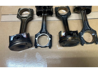 Поршень с шатуном 06KBN82420 Porsche Macan