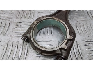 Поршень Kolben mit Pleuel 04ER Volkswagen Jetta USA