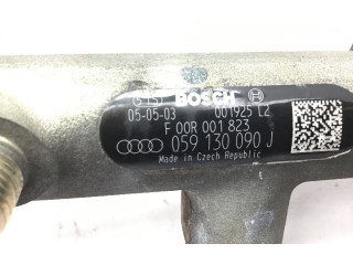 Топливная рампа 057130764B   Audi A6 S6 C6 4F  