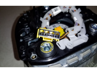 Подушка безопасности водителя 39834727, 626101601   Volvo XC90