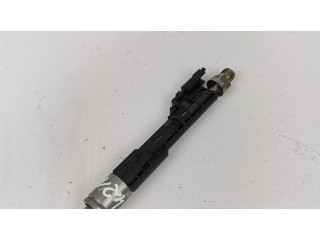 Vstřikovač 13647599876, 7599876 BMW 7 F01 F02 F03 F04 pro benzínový motor 4.4
