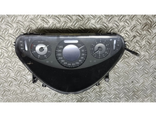 Přístrojová deska Mercedes-Benz E W211 2005