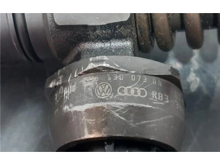Vstřikovač 038130013BN, 0414720313   Volkswagen Caddy     
