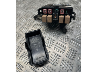 Блок предохранителей 912402P022 KIA Sorento