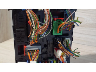 Блок комфорта 28119759-5, 28116487-2   Peugeot 3008 I   