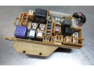   Pojistková skříňka    Toyota Starlet (P90)  1997