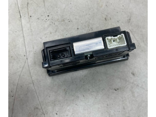 Дисплей 31268055, 006000187132 Volvo C30