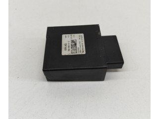 Блок управления 5Q0906121S   Skoda Octavia Mk4