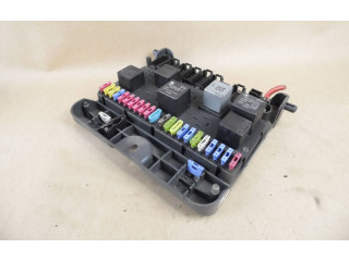   Pojistková skříňka 8U0937025   Skoda Felcia I 1996