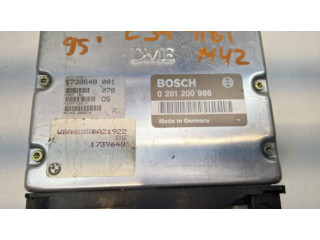 Блок управления двигателя 0261200986, 1739648   BMW 5 E34