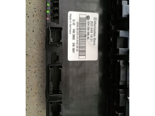 Pojistková skříňka 2035451801 Mercedes-Benz C W203 2005