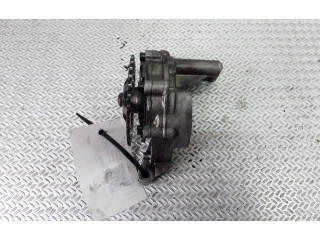 Масляный насос  - 06A115105B  Volkswagen Golf IV 