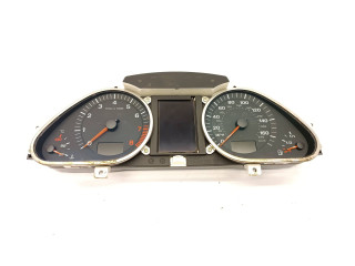 Přístrojová deska Audi A6 S6 C6 4F 2007 4F0910900A, 4F0920950K