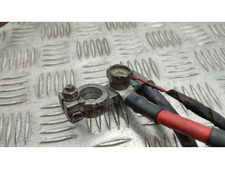 Узел подключения плюсовых проводов