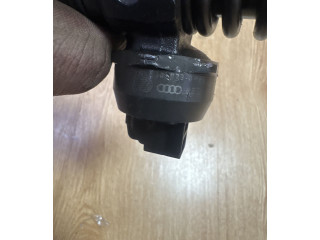 Vstřikovač 0414720313, 038130073BN Volkswagen Caddy