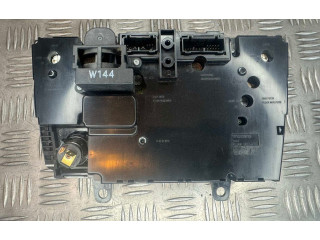 Блок управления климат-контролем 7923 Volvo S80