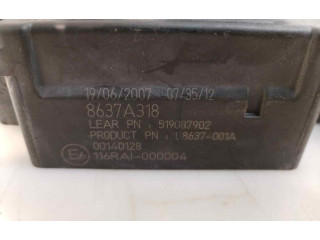 Блок предохранителей 8637A318 Mitsubishi Outlander