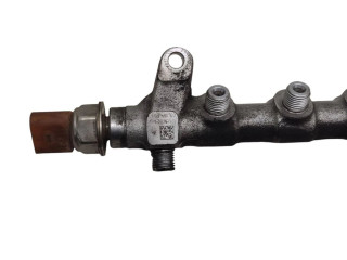 Топливная рампа 03L130089J, 03L089JP0   Skoda Octavia Mk2 (1Z)  