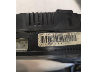 Přístrojová deska  Audi A8 S8 D2 4D 1998 110008639  