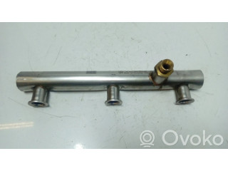 Топливная рампа 06E130090F   Audi A4 S4 B8 8K 3.0  для двигателя CAKA