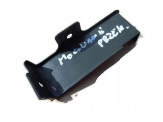 Блок предохранителей PaPajero Mitsubishi Pajero Sport I