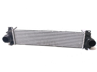 Интеркулер 31686408 Volvo XC40