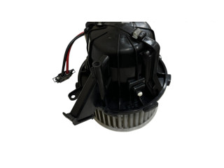 Вентилятор печки U0852003 Audi Q5 SQ5