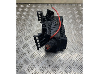 Блок предохранителей Volkswagen Jetta VI