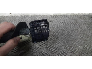 Ручка стеклоочистителей 7700832722   Renault Twingo I