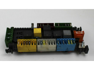 Pojistková skříňka A1669061202 Mercedes-Benz GL X166 2015