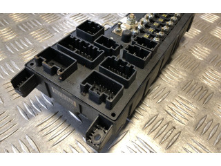 Блок предохранителей 9452993, 518323118 Volvo XC90