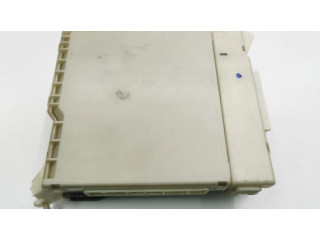 Pojistková skříňka 8273030631, 611200015 Lexus GS 300 350 430 450H 2007