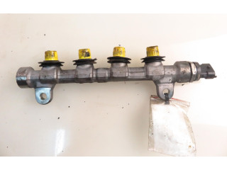 Топливная рампа 8201004395A, 0445216032 Infiniti M для двигателя V9X