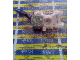 Ручка стеклоочистителей 3740050J2   Suzuki Grand Vitara I